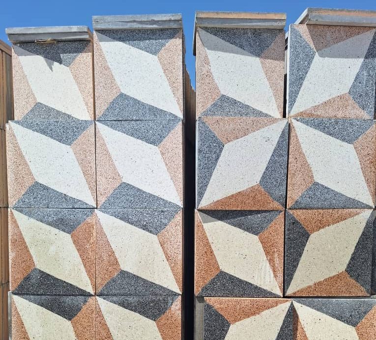 موزائیک حیاطی